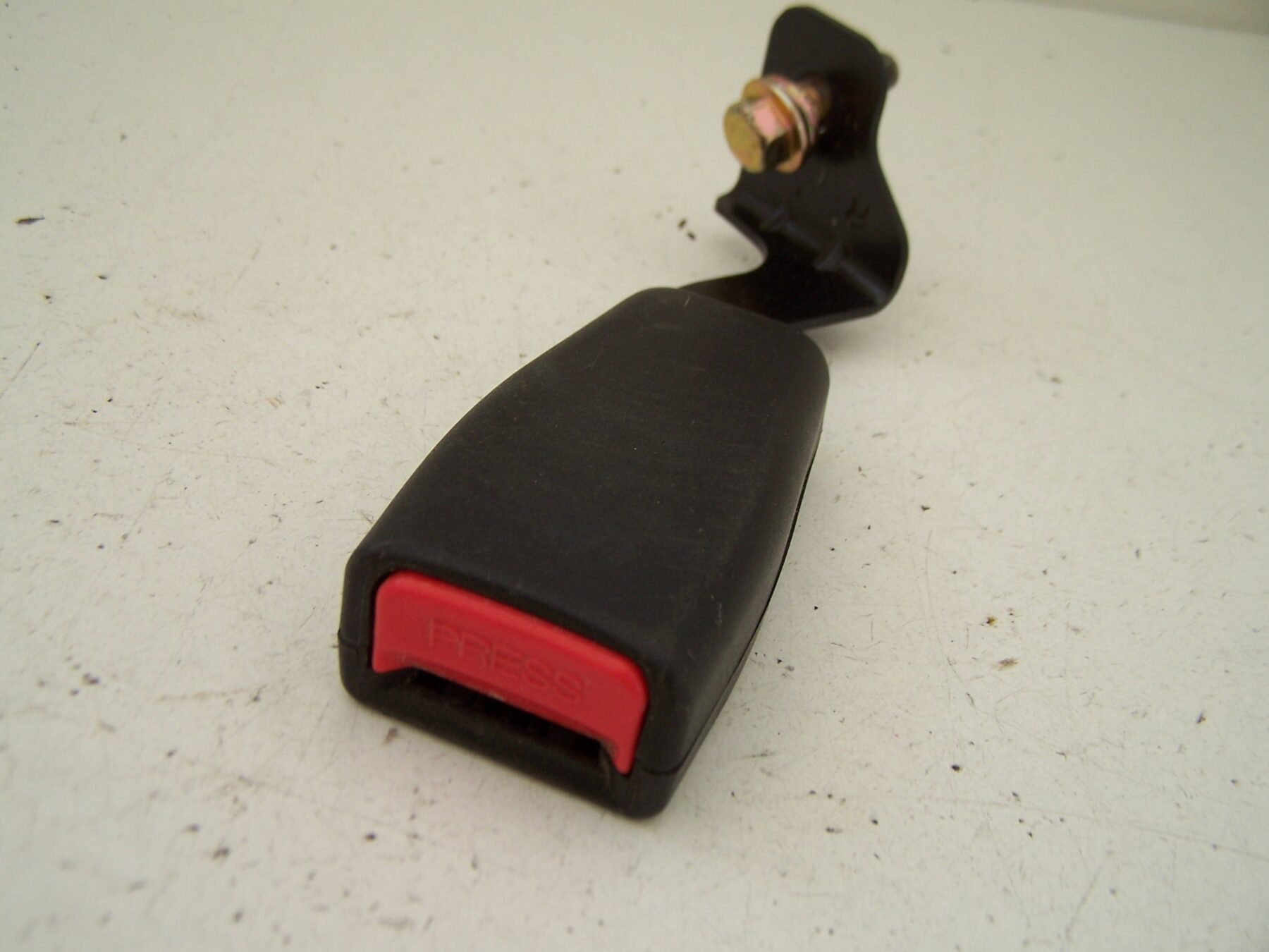 Hyundai coupe Rear right seat belt clip ( 2002-2005)