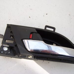 Honda CR-V Front left interior door handle ( 2007-2009)